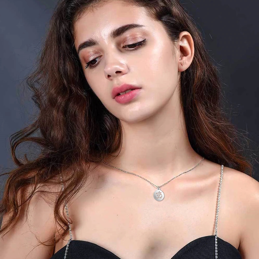 Small Yoga Pendant Gold Color  - Yoga Fitness Zone ulasan dan harga